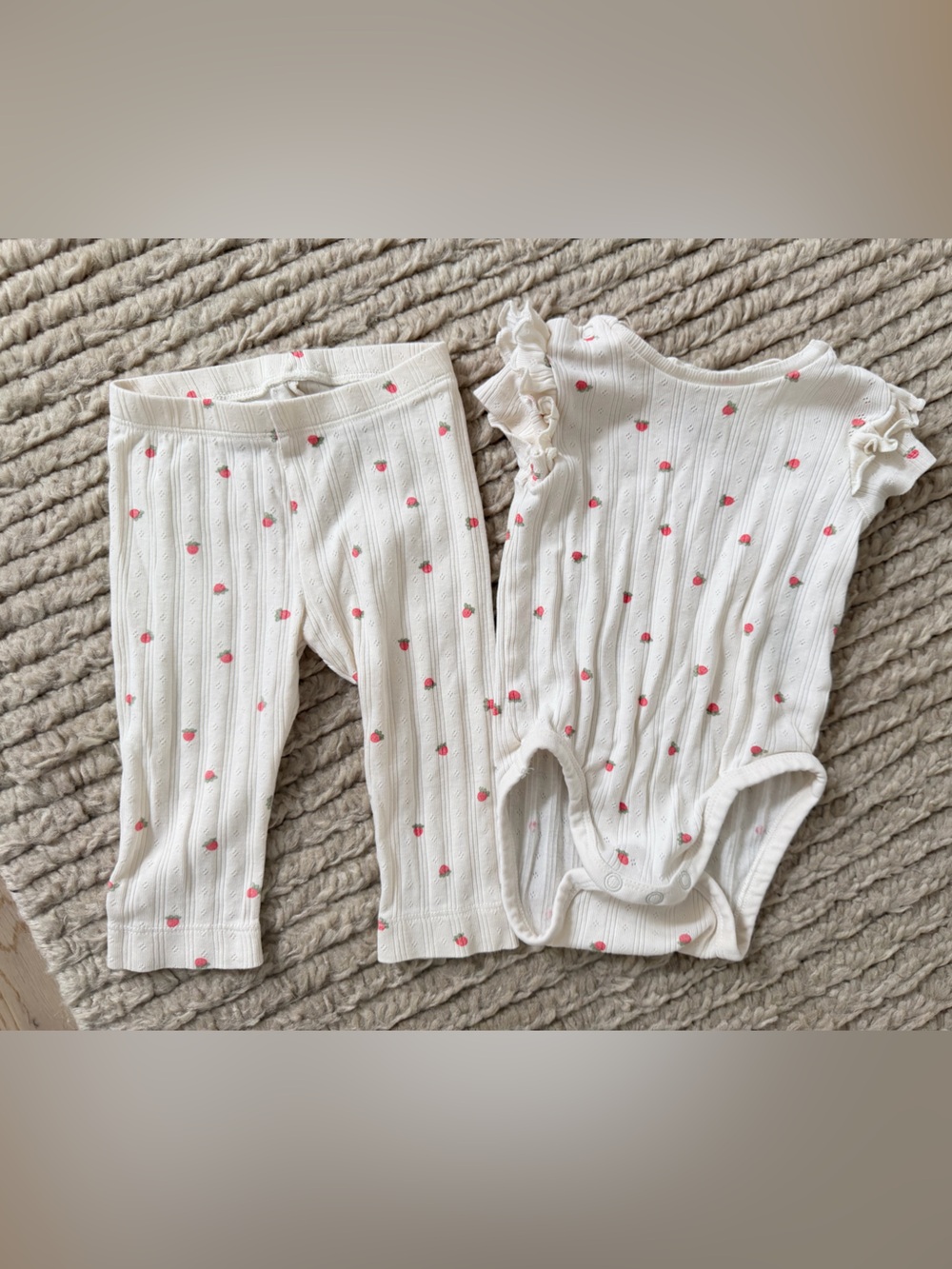 H&M Cream Pointelle Leggings and Onesie Set with Strawberry Motif